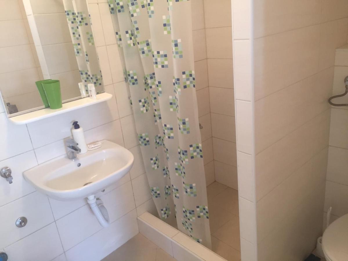 Apartment Perla - 150M From The Sea Нови-Винодолски Экстерьер фото